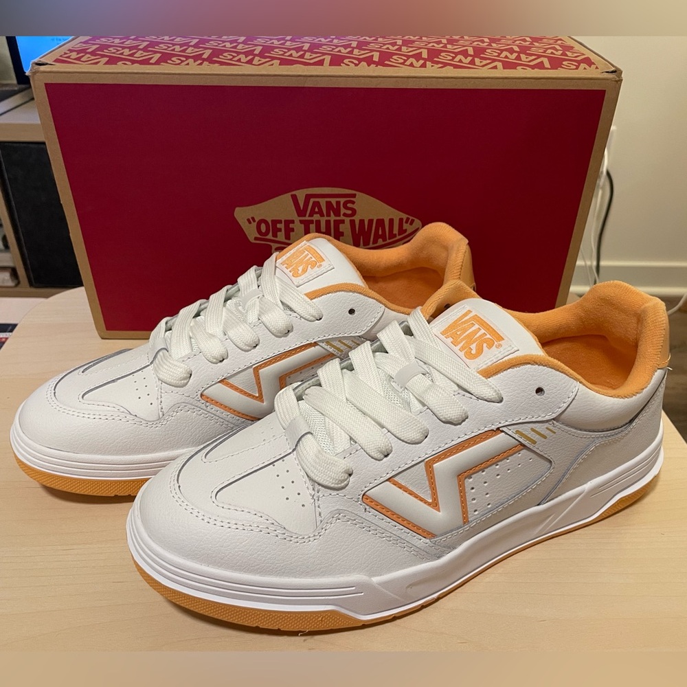 Size 12 Vans Upland - Orange/White - New In Box